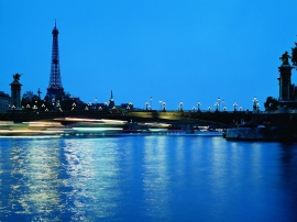Paris in the Evening Wallpaper