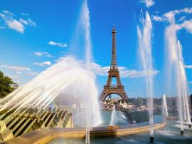 Eiffel tower and water Обои