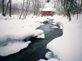 River in winter Обои