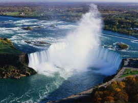 Horseshoe Falls Wallpaper