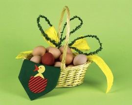 Basket full of eggs Обои