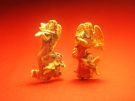 Angel Gold Statues Wallpaper