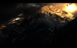 Mountain of light Wallpaper